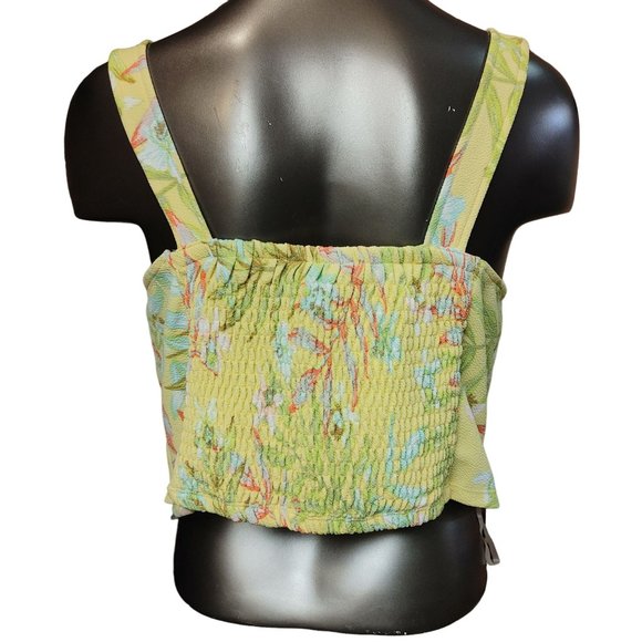 NO BO | No Boundaries Women's Smocked Yellow Floral Cropped Tank Top XXL (19) - Picture 2 of 3